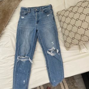 American eagle mom jeans